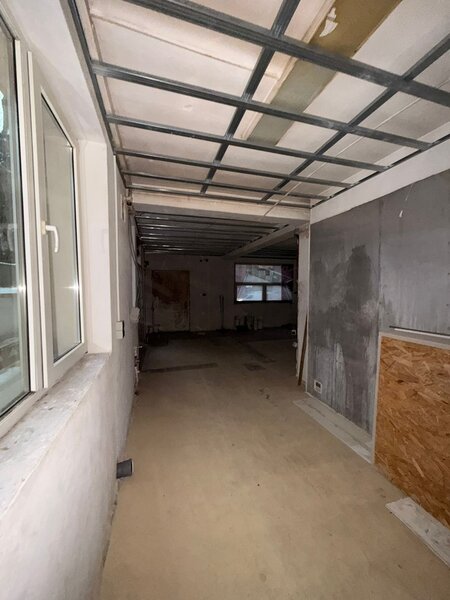 Doamna Ghica aproape de rond Doamna Ghica si Parc Plumbuita