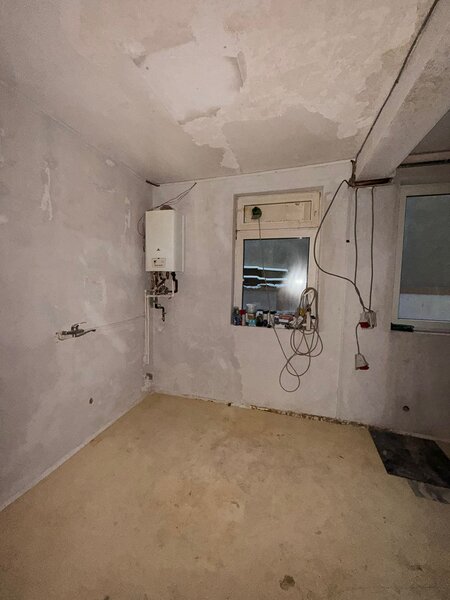 Doamna Ghica aproape de rond Doamna Ghica si Parc Plumbuita